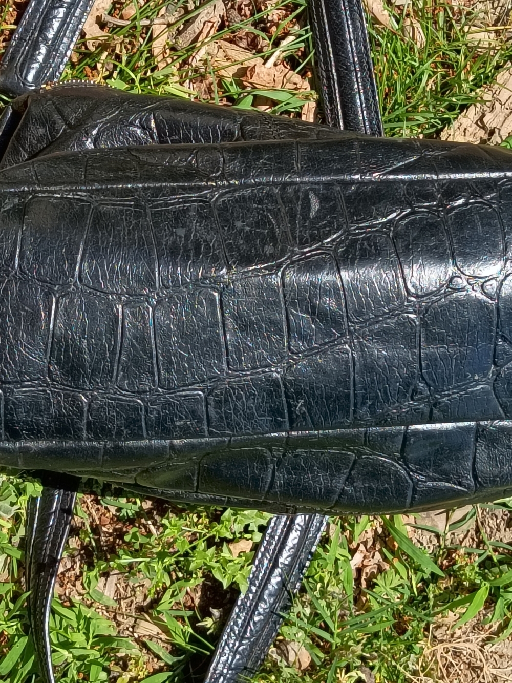 ANTONIO MELANI Black Croc-Embossed Top-Handle Tote - Picture 8 of 8